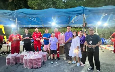 นำส่งแตงโมแช่เย็น ให้กับเจ้าหน้าที่ปฏิบัติหน้าที่ตึก สตง.ถล่ม